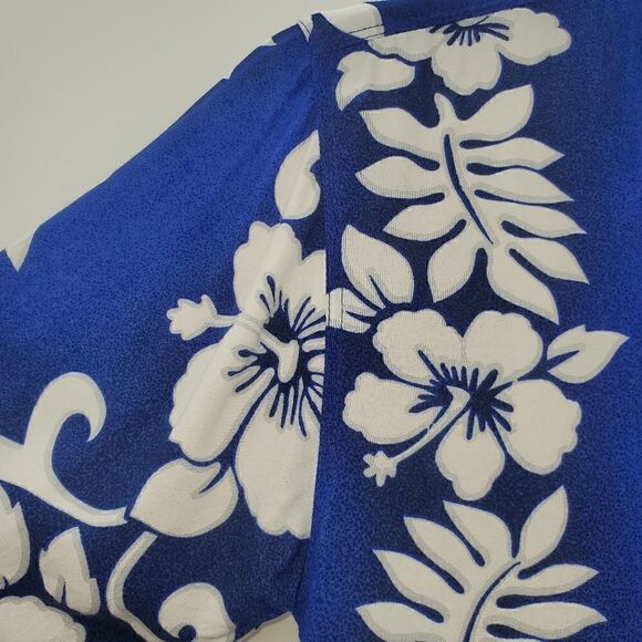 Bali Collection Passion Hawaiian Royal Navy Blue White Floral Hawaiian Shirt 14 - Picture 10 of 12